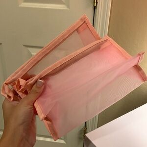 NEW Set Of 2 Mesh Zip Bags